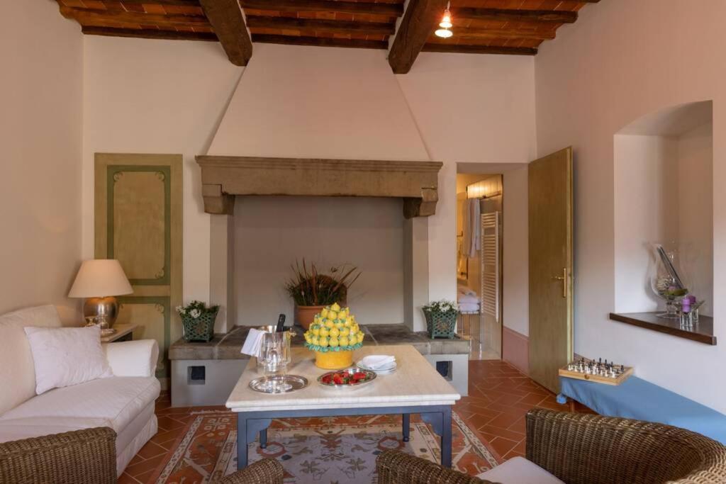 Borgo San Pietro In Polvano Exterior photo