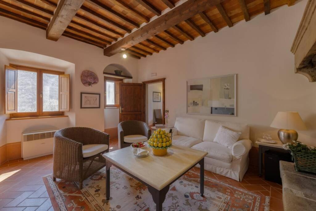 Borgo San Pietro In Polvano Exterior photo